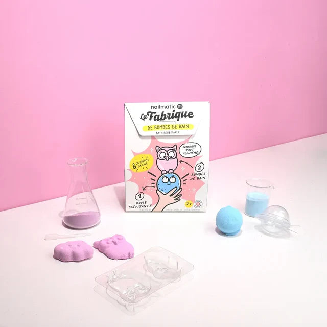 Nailmatic Kids - Bath Bomb Making Kit with Fizzy Bath Ball