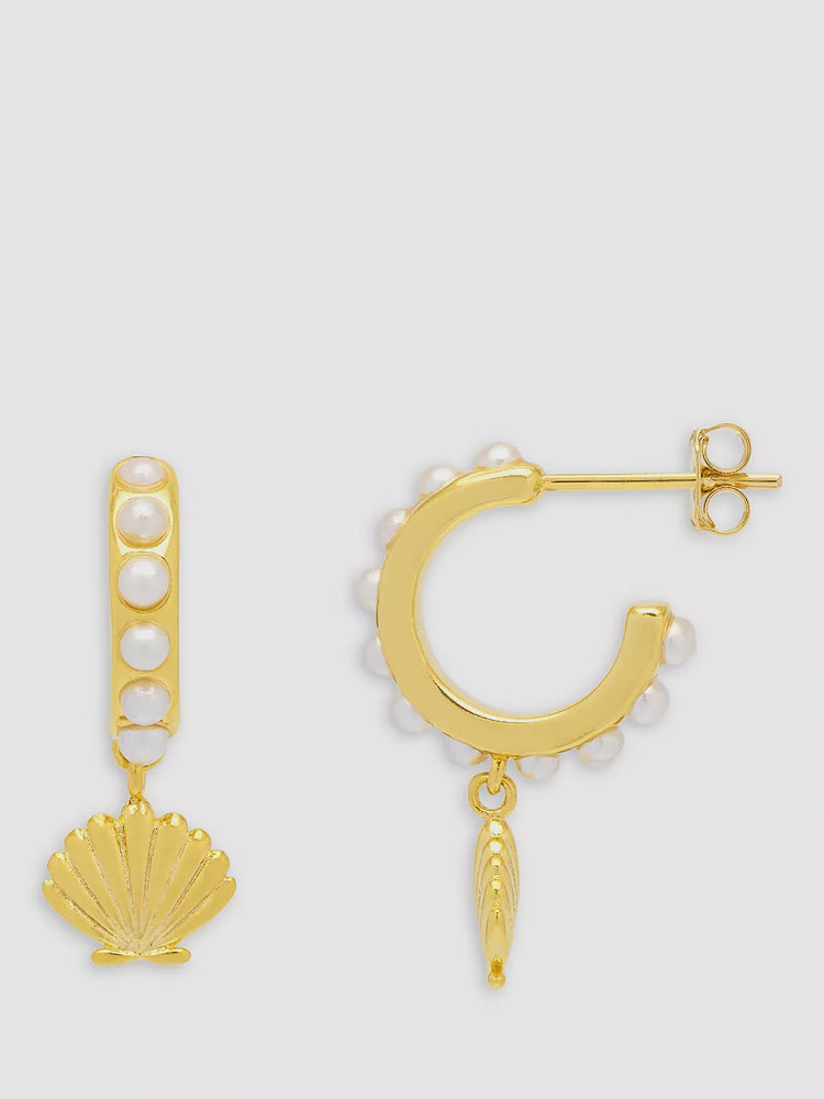 Scallop Charm and Pearl Hoop earrings - gold plated