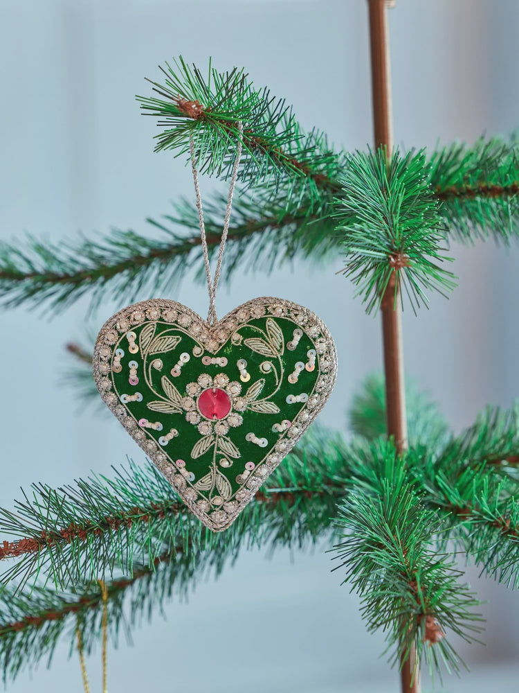 Heart Velvet Christmas Ornament - Green