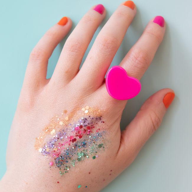 Fuchsia Heart Ring