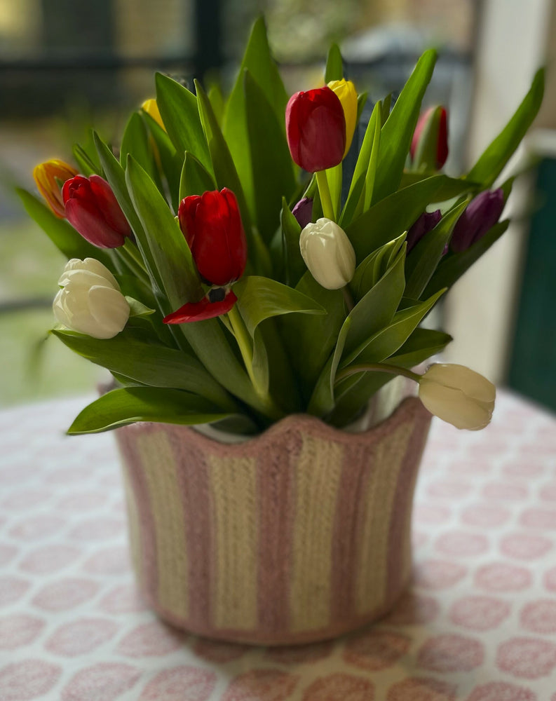 Tulip Basket Flamingo