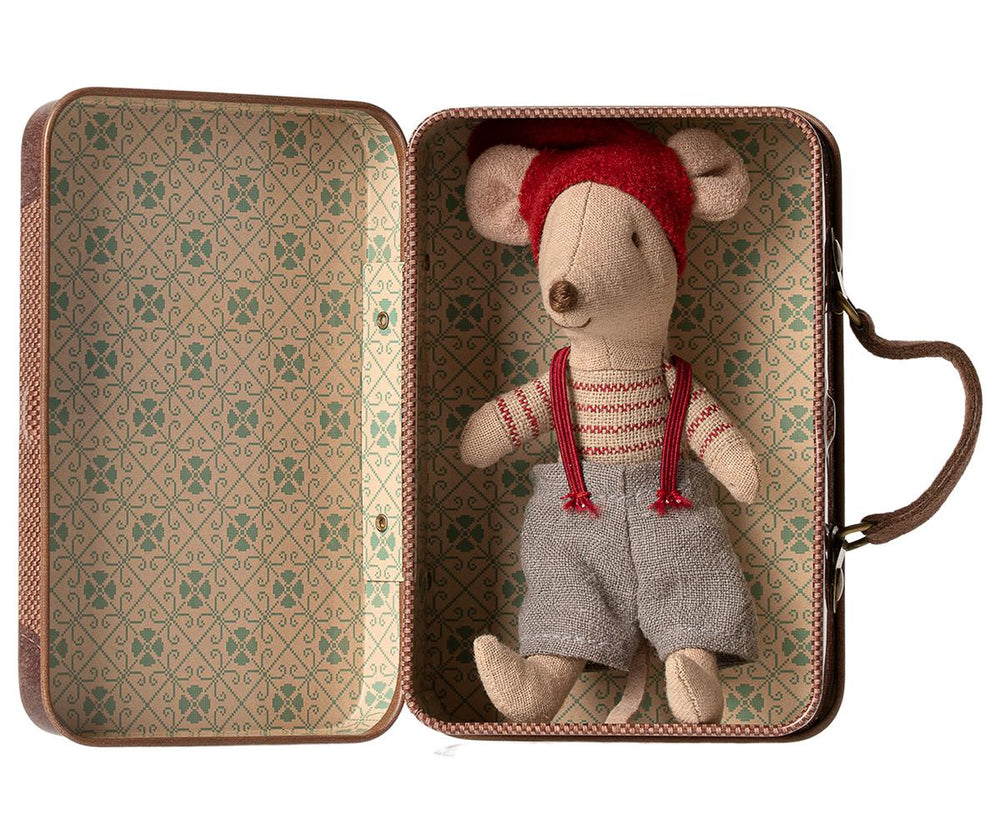 Christmas Mouse in Suitcase